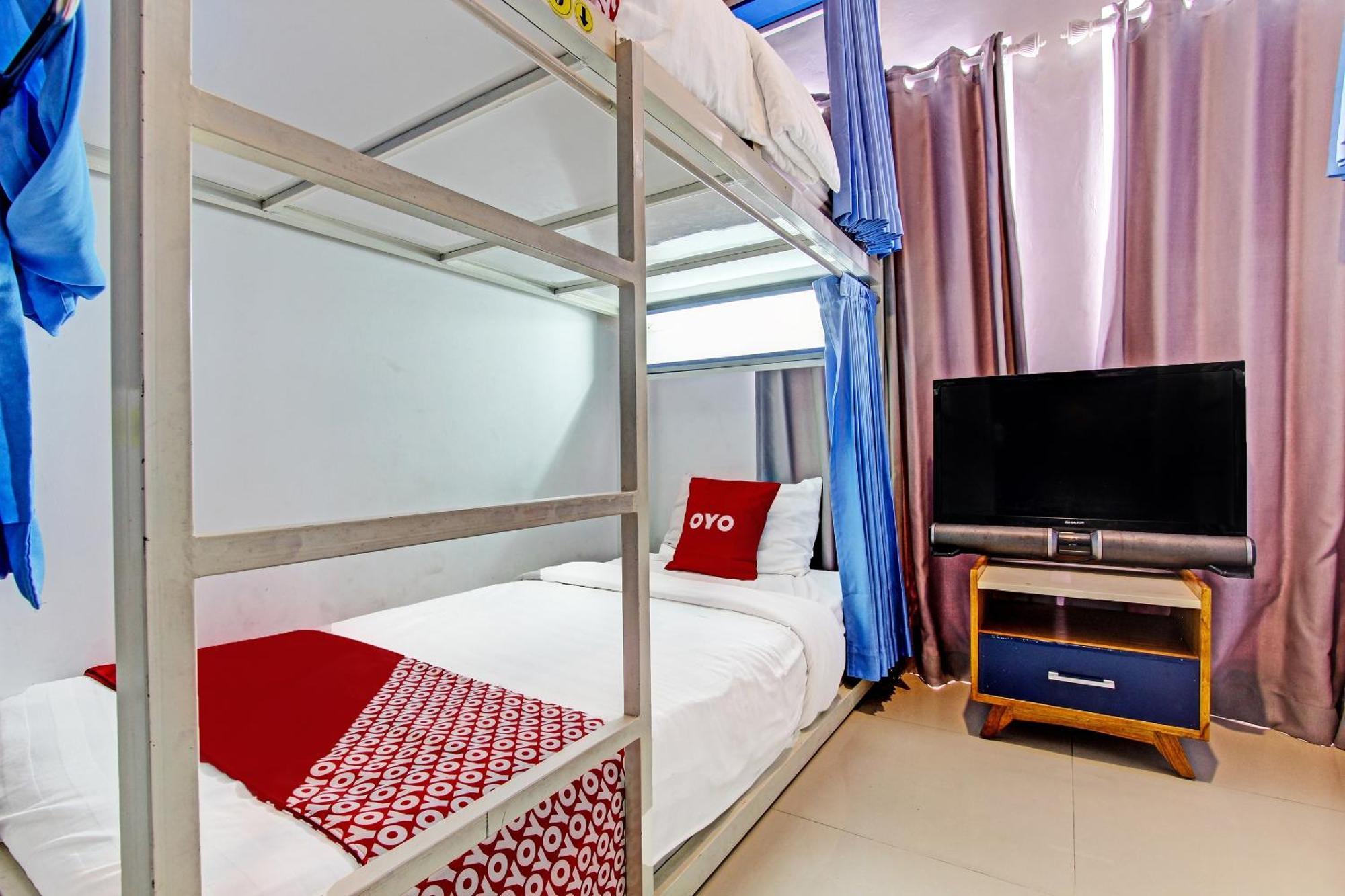 Oyo 91952 Oase Hostel Yogyakarta Dış mekan fotoğraf